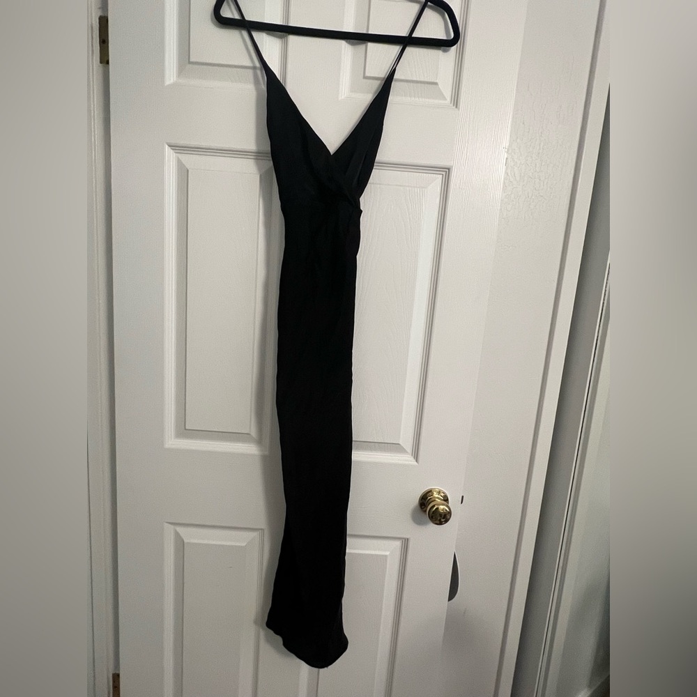 NWT BARDOT BLACK DRESS WITH SLIT